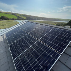 solar-pv-installers-naked-solar