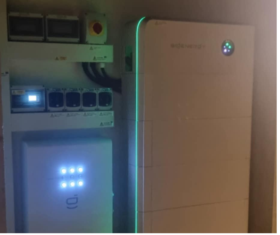 naked-solar-sigenergy-install